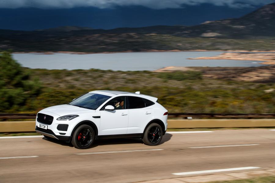  Jaguar E-Pace D240 AWD 2017 года  (WW) (фото 9 из 40)